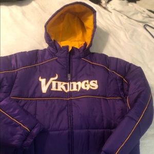 MINNESOTA VIKINGS NFL PUFFER JACKET NWOT